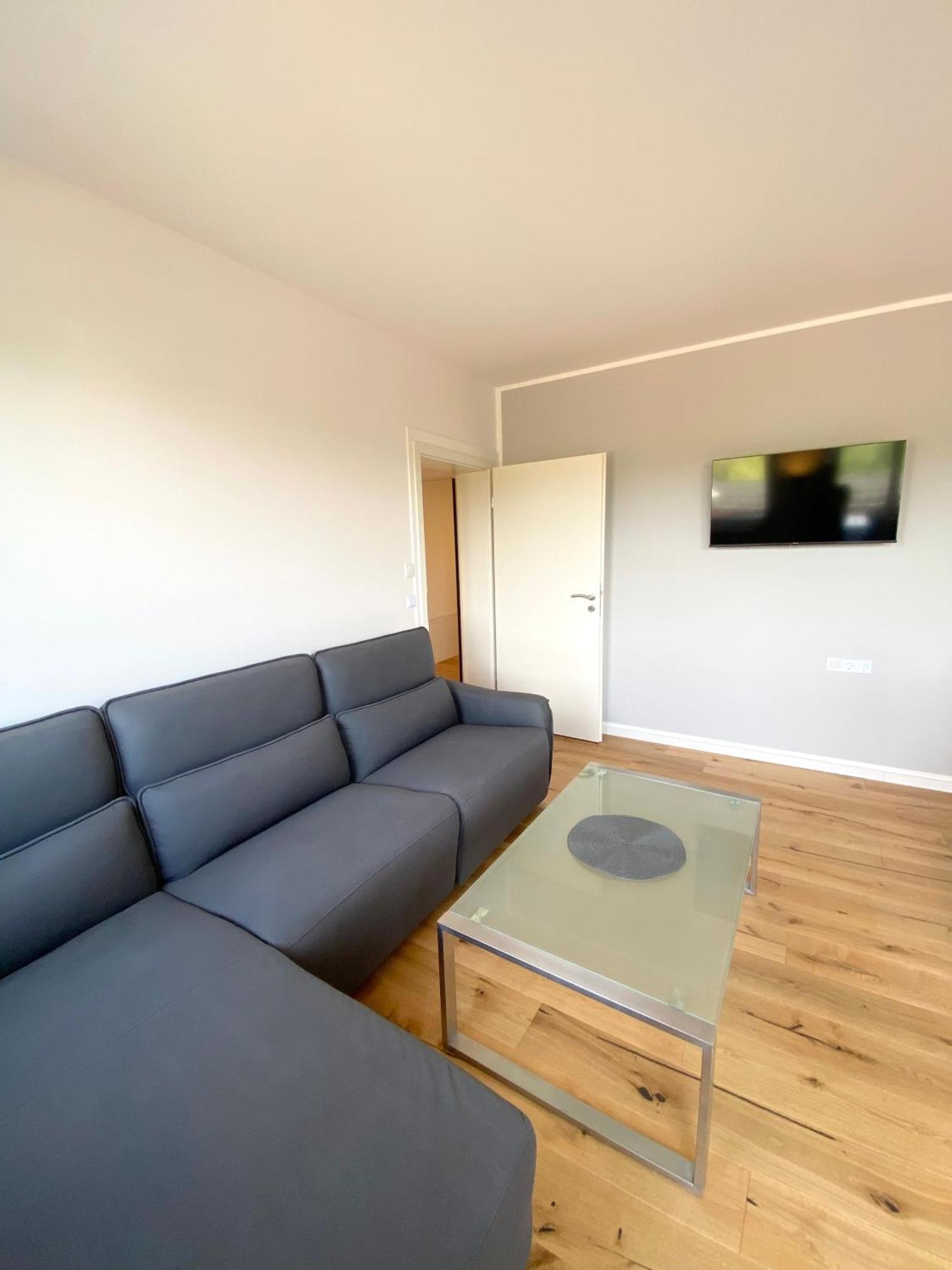 Pastelani Apartment Buckow Exterior photo